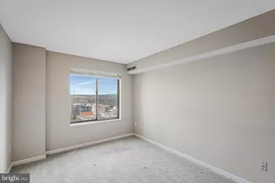 19385 Cypress Ridge Terrace #815, Leesburg, VA 20176 - Photo 22