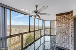 19385 Cypress Ridge Terrace, Leesburg, VA 20176 - Photo 28