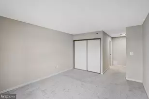 19385 Cypress Ridge Terrace, Leesburg, VA 20176 - Photo 16