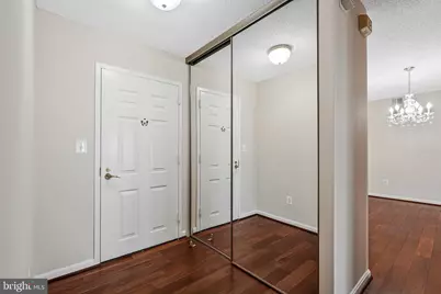 19385 Cypress Ridge Terrace #815, Leesburg, VA 20176 - Photo 4