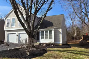 429 Deerpath Ave SW, Leesburg, VA 20175 - Photo 2