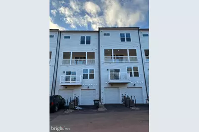 20827 Cloongee Terrace, Sterling, VA 20166 - Photo 4