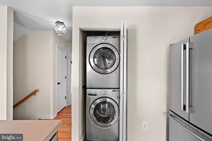 43374 Greyswallow Terrace, Ashburn, VA 20147 - Photo 20