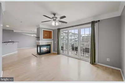 46966 Courtyard Square #301, Sterling, VA 20164 - Photo 4