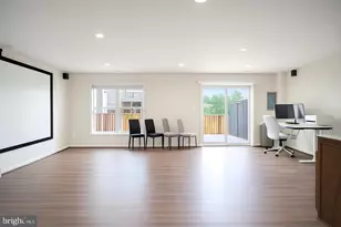 23718 Sailfish Square, Brambleton, VA 20148 - Photo 22