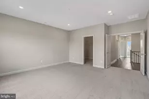 43769 Metro Ter, Ashburn, VA 20147 - Photo 12