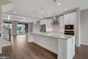 43769 Metro Ter, Ashburn, VA 20147 - Photo 2