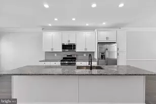 22540 Cambridgeport Square, Ashburn, VA 20148 - Photo 2