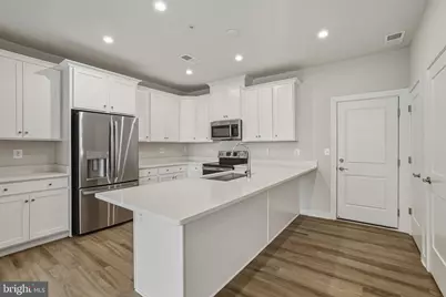 20280 Newfoundland Square, Ashburn, VA 20147 - Photo 8