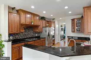 25072 Becerra Terrace, Chantilly, VA 20152 - Photo 18