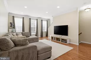 25114 Monteith Terrace, Chantilly, VA 20152 - Photo 6