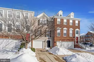 22276 Blackmar Terrace, Ashburn, VA 20148 - Photo 2