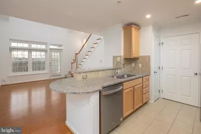 512 Sunset View Terrace SE #402, Leesburg, VA 20175 - Photo 14