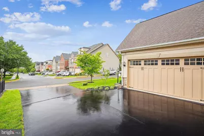 47666 Paulsen Square, Potomac Falls, VA 20165 - Photo 6