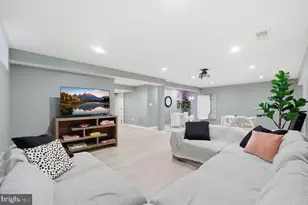 43038 Tippman Pl, Chantilly, VA 20152 - Photo 34