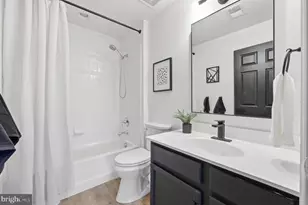 43038 Tippman Pl, Chantilly, VA 20152 - Photo 30