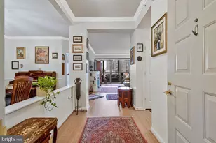 19350 Magnolia Square, Leesburg, VA 20176 - Photo 2