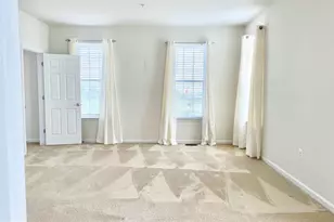 43913 Centergate Dr, Ashburn, VA 20148 - Photo 10