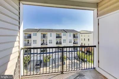 23516 Hopewell Manor Terrace, Ashburn, VA 20148 - Photo 20