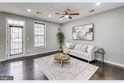 23516 Hopewell Manor Terrace, Ashburn, VA 20148 - Photo 10