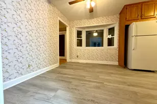 905 W Poplar Rd, Sterling, VA 20164 - Photo 18