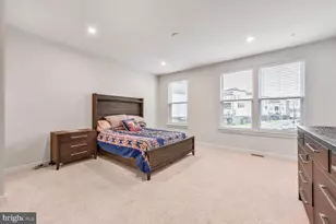 20276 Newfoundland Sq, Ashburn, VA 20147 - Photo 12