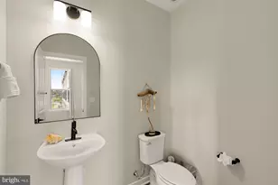 45950 Raven Ter, Sterling, VA 20165 - Photo 14