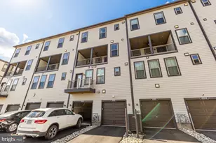 45950 Raven Ter, Sterling, VA 20165 - Photo 44