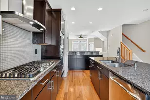 44692 Collingdale Terrace, Ashburn, VA 20147 - Photo 8