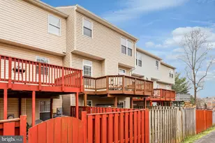 20908 Butterwood Falls Terrace, Sterling, VA 20165 - Photo 30