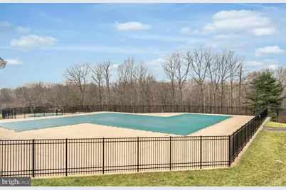 20908 Butterwood Falls Terrace, Sterling, VA 20165 - Photo 34