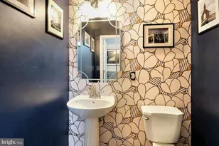 20908 Butterwood Falls Terrace, Sterling, VA 20165 - Photo 12