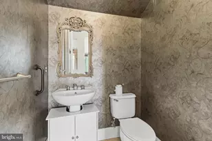 43589 Edison Club Ct, Ashburn, VA 20147 - Photo 52