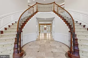 43589 Edison Club Ct, Ashburn, VA 20147 - Photo 2