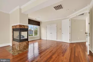43589 Edison Club Ct, Ashburn, VA 20147 - Photo 58