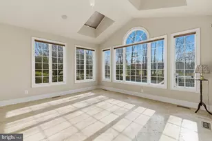 43589 Edison Club Ct, Ashburn, VA 20147 - Photo 24