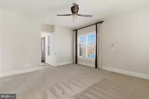 43589 Edison Club Ct, Ashburn, VA 20147 - Photo 50