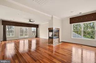 43589 Edison Club Ct, Ashburn, VA 20147 - Photo 46