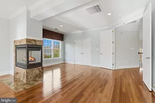 43589 Edison Club Ct, Ashburn, VA 20147 - Photo 92