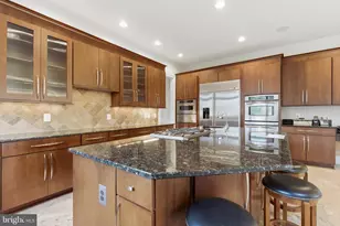 43589 Edison Club Ct, Ashburn, VA 20147 - Photo 28