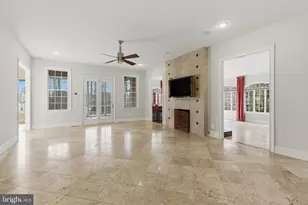 43589 Edison Club Ct, Ashburn, VA 20147 - Photo 34