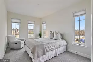 20305 Savin Hill Dr, Ashburn, VA 20147 - Photo 24