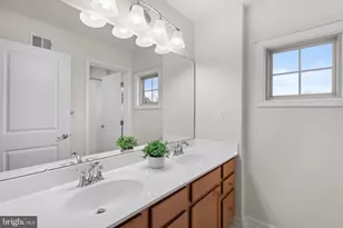 24839 Culbertson Terrace, Aldie, VA 20105 - Photo 32