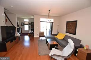 21027 Ashburn Heights Dr, Ashburn, VA 20148 - Photo 4