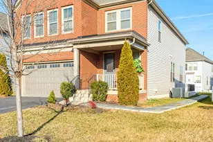 42506 Oxford Forest Cir, Chantilly, VA 20152 - Photo 6