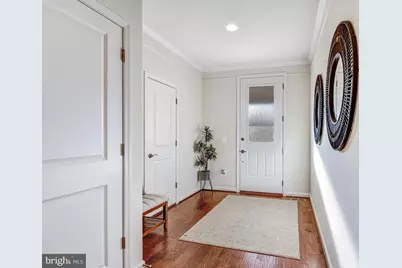 42506 Oxford Forest Circle, Chantilly, VA 20152 - Photo 10