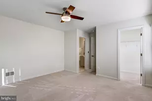 42506 Oxford Forest Cir, Chantilly, VA 20152 - Photo 32