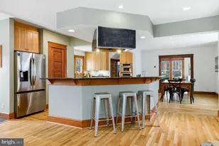 126 S 29th St, Purcellville, VA 20132 - Photo 16