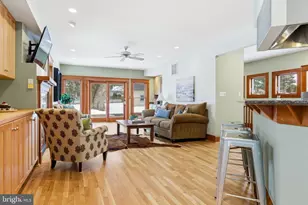 126 S 29th St, Purcellville, VA 20132 - Photo 18