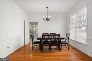 20913 Solomons Ct, Sterling, VA 20165 - Photo 8